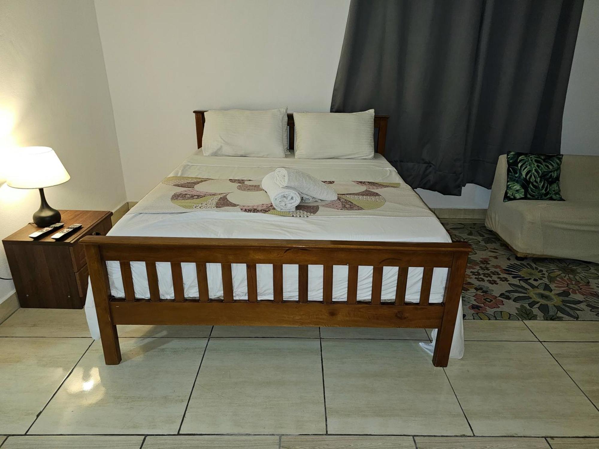 Alpha & Omega Apartment Seychelles Beau Vallon  Bagian luar foto